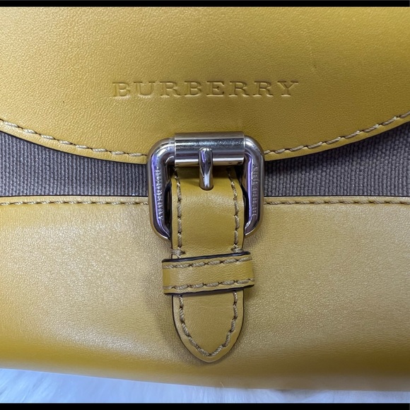 SOLD!!! Authentic Burberry Crossbody Bag - Picture 13 of 15